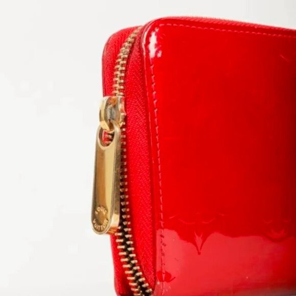 Louis Vuitton Monogram Vernis Red Zippy Wallet - Picture 6 of 11
